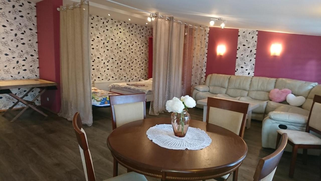 Holiday Home Noras Nams Cesis Bagian luar foto